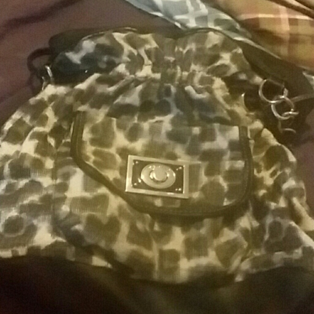 Trevino Small Purse
